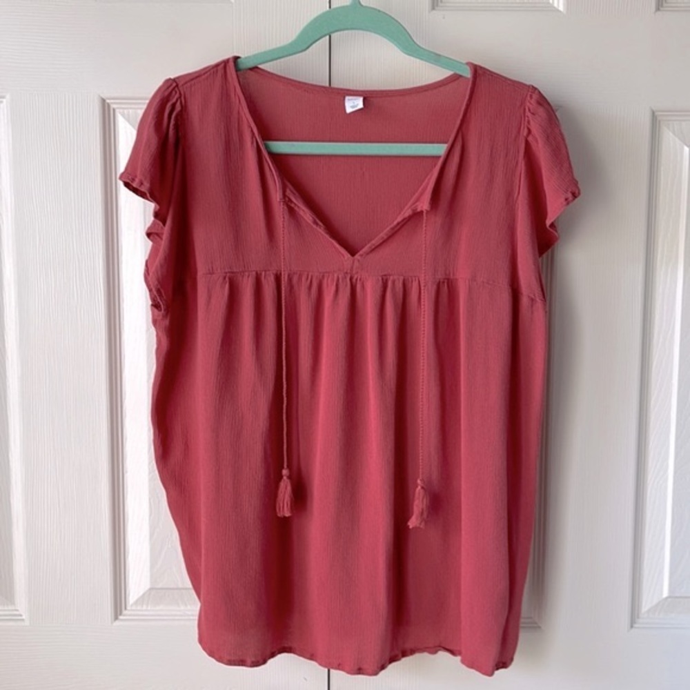 Old Navy V-neck Flutter Sleeve Bohemian Top w/ Tassel Ties | Light Rust | Large